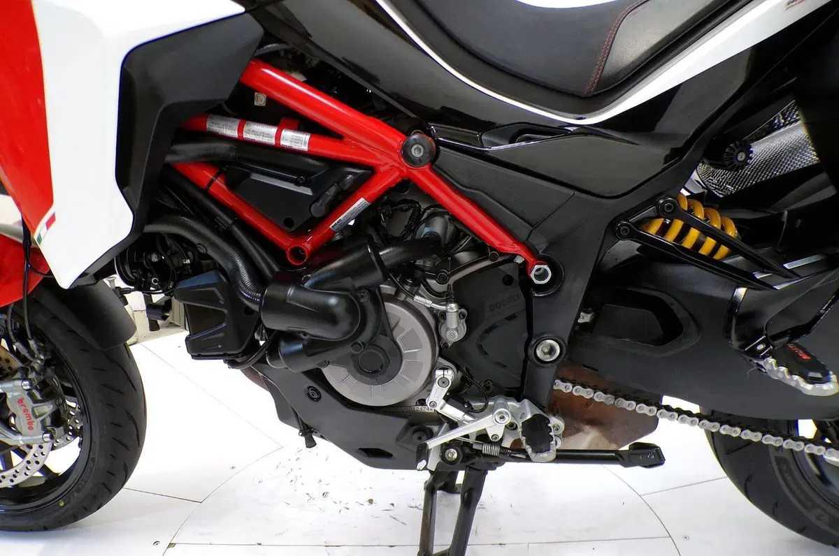 Ducati Multistrada 1260 Pikes Peak (2018 - 20) (7)