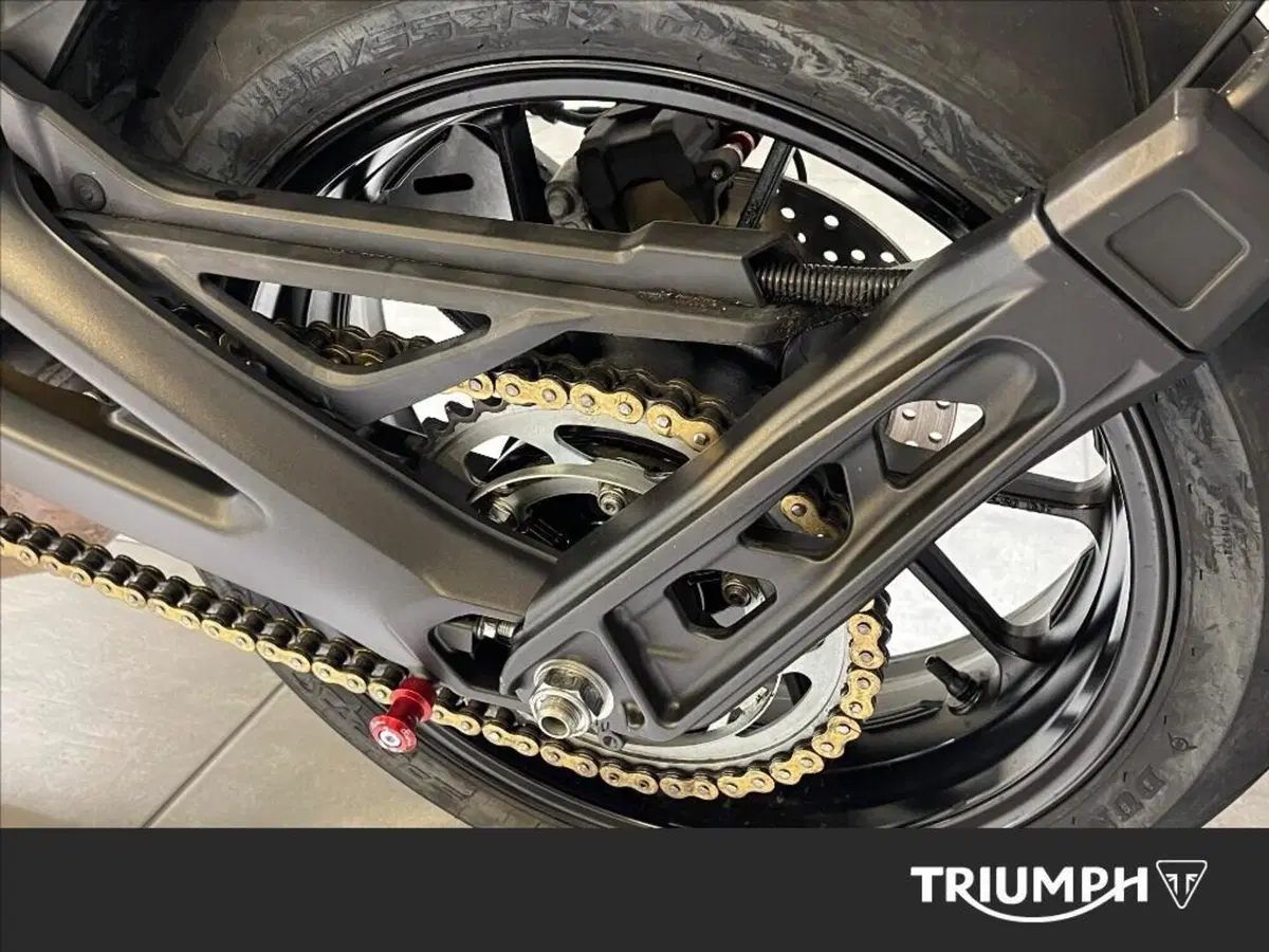 Yamaha MT-09 (2017 - 20) (5)