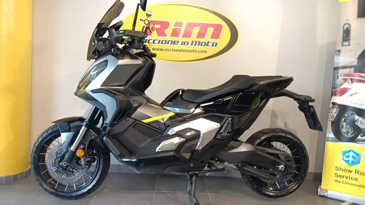 Honda X-ADV 750 DCT (2021 - 24) (4)