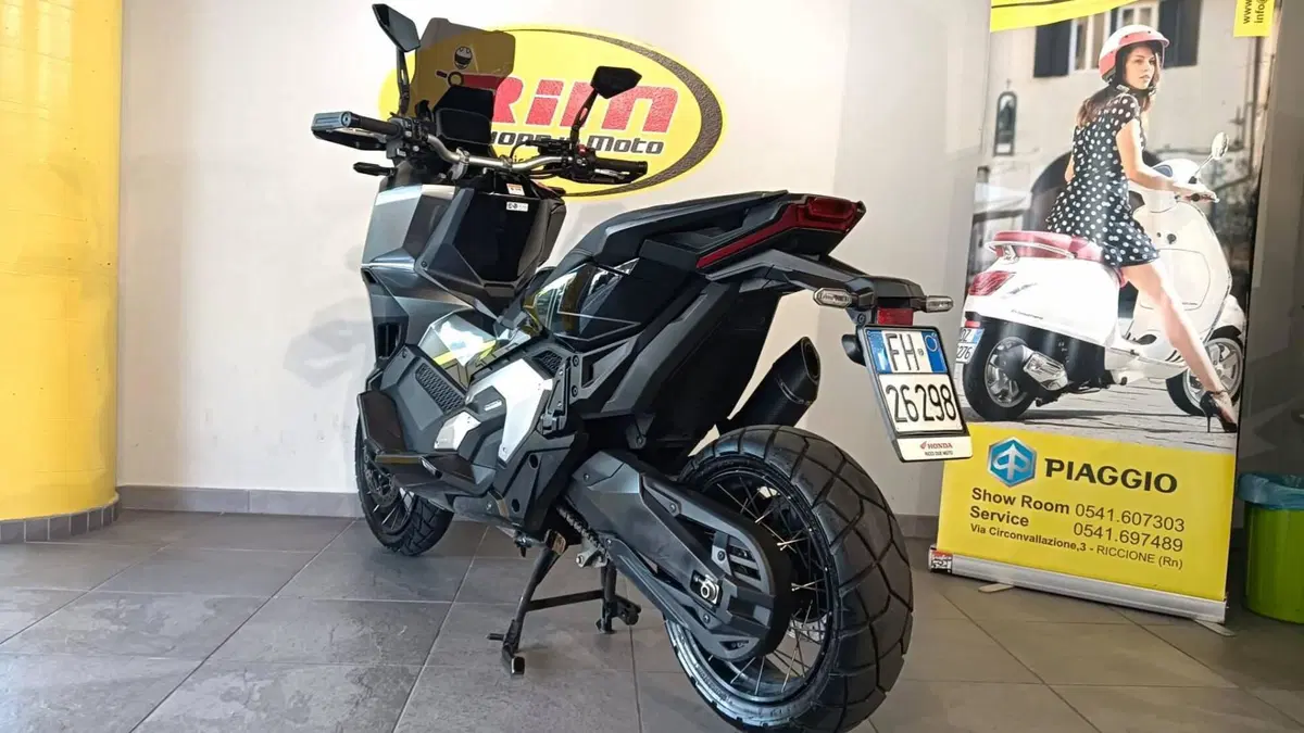 Honda X-ADV 750 DCT (2021 - 24) (5)