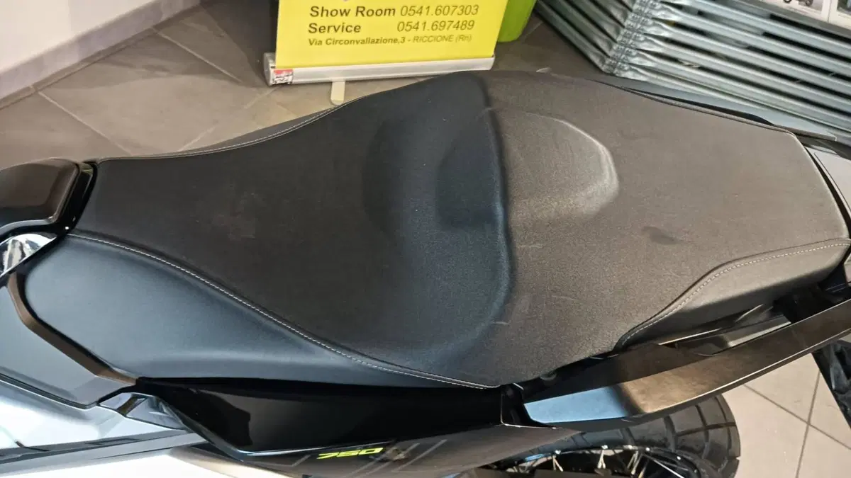 Honda X-ADV 750 DCT (2021 - 24) (8)