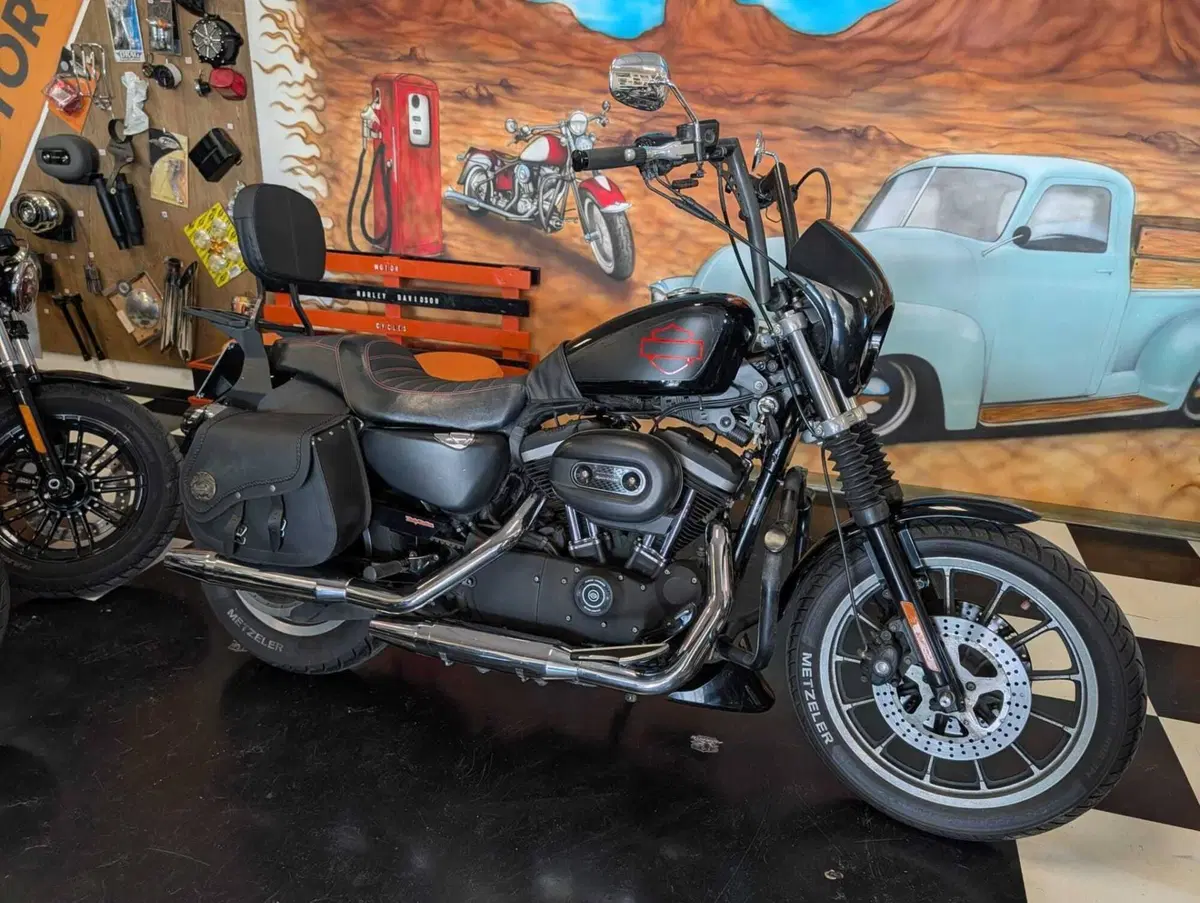 Harley-Davidson 883 R (2006 - 07) - XL 883R (3)
