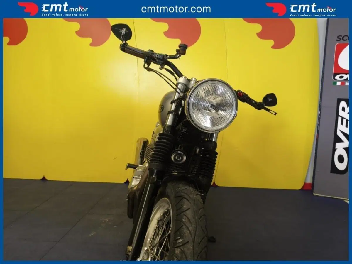 Triumph Thruxton 900 (2004 - 15) (3)