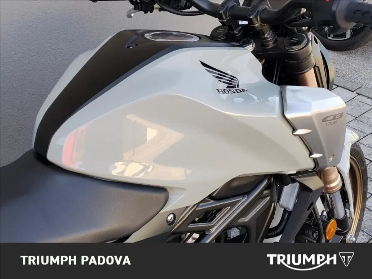 Honda CB 125 R (2021 - 23) (4)
