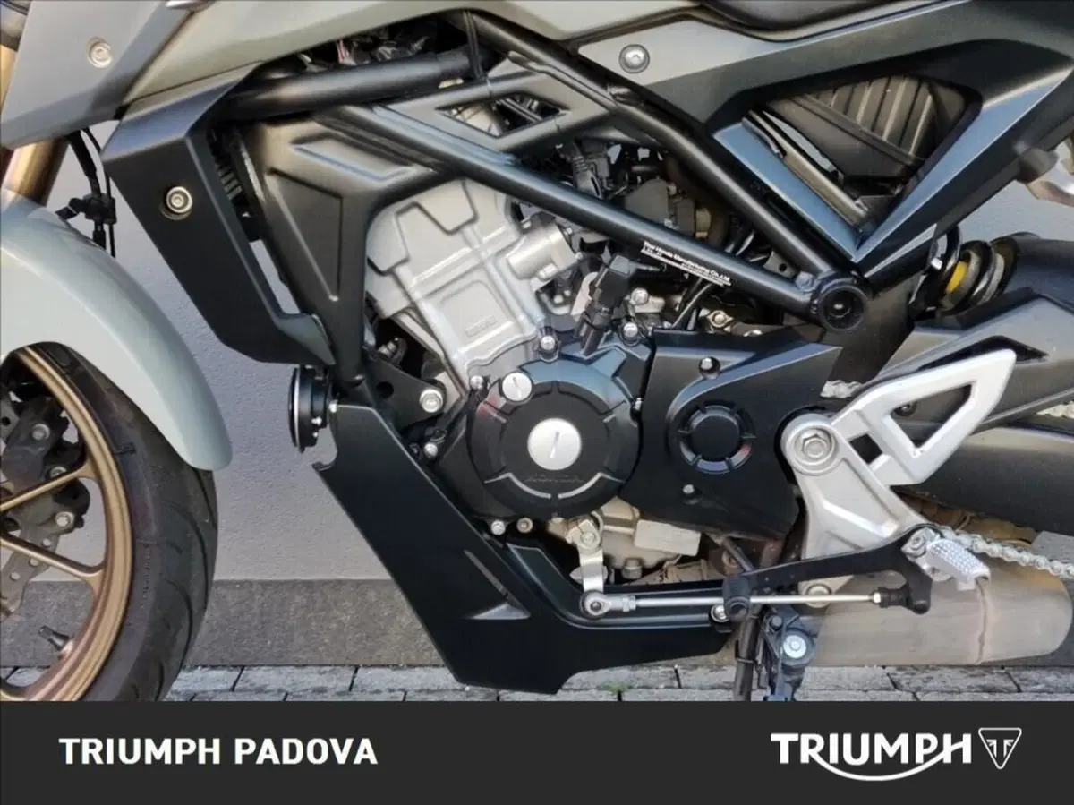 Honda CB 125 R (2021 - 23) (8)