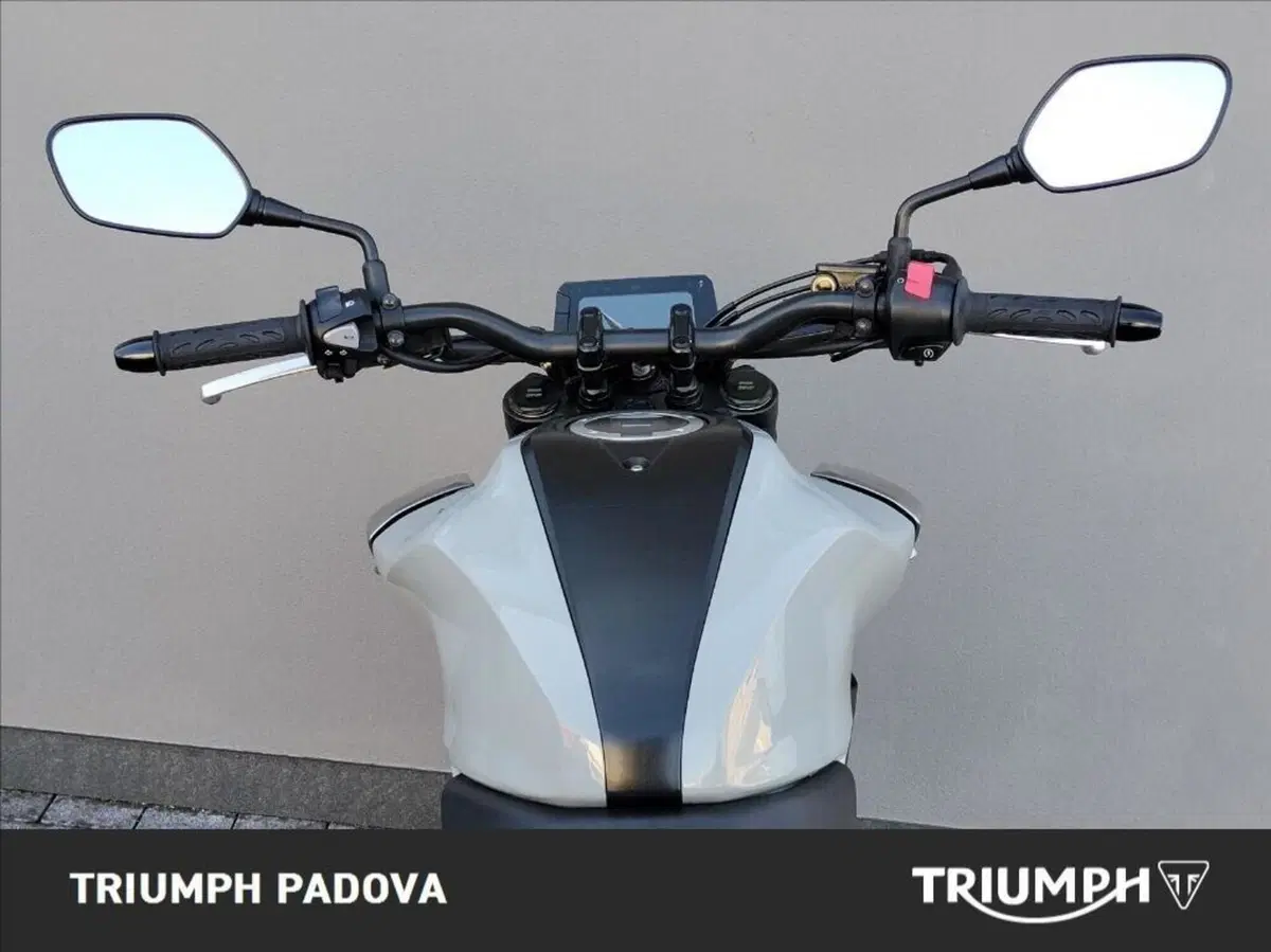 Honda CB 125 R (2021 - 23) (11)