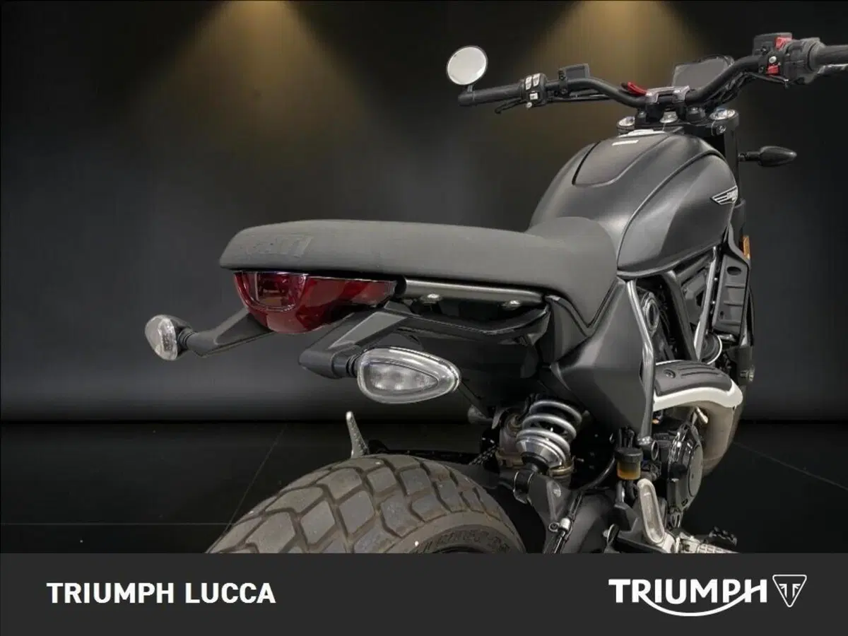Ducati Scrambler 800 Icon Dark (2025 - 26) (5)