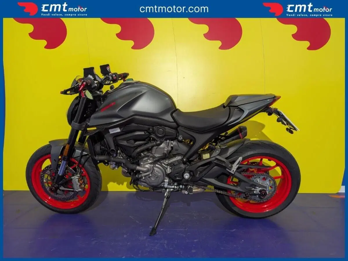 Ducati Monster 937 + (2021 - 25) (3)