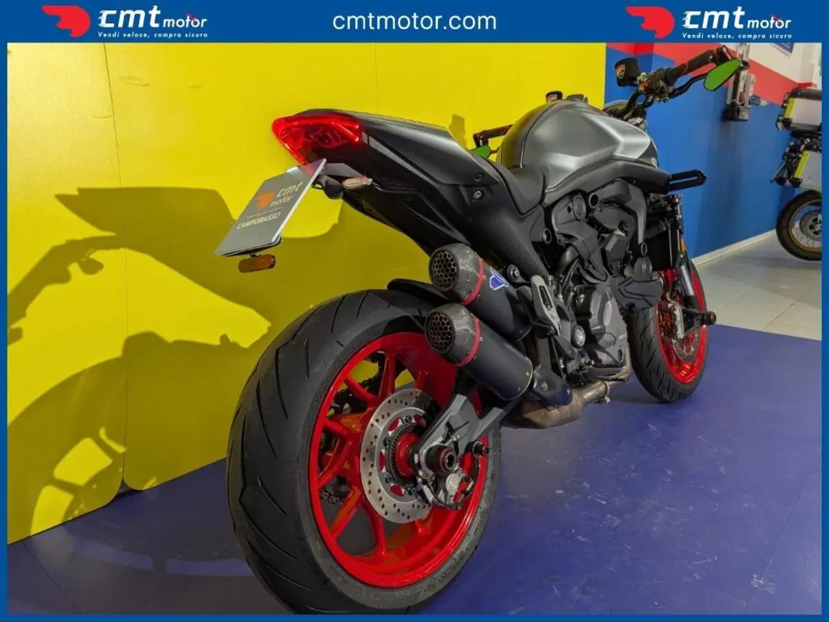 Ducati Monster 937 + (2021 - 25) (9)