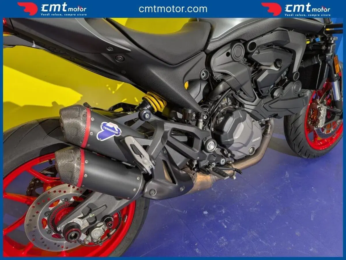 Ducati Monster 937 + (2021 - 25) (11)