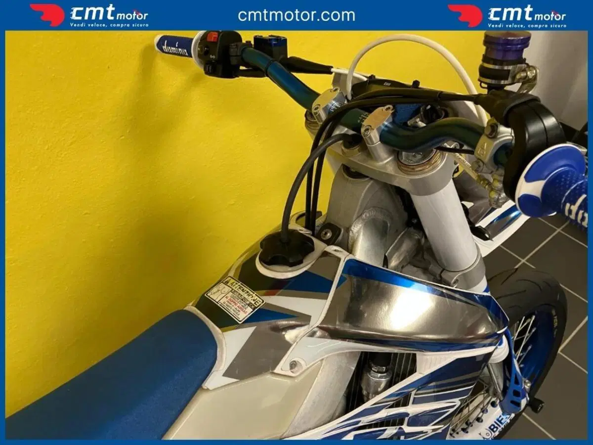 Tm Moto SMR 125 Fi 2t (2021 - 22) (10)