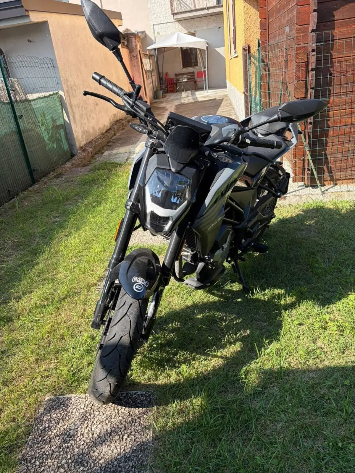 CFMOTO 300NK (2021 - 26)