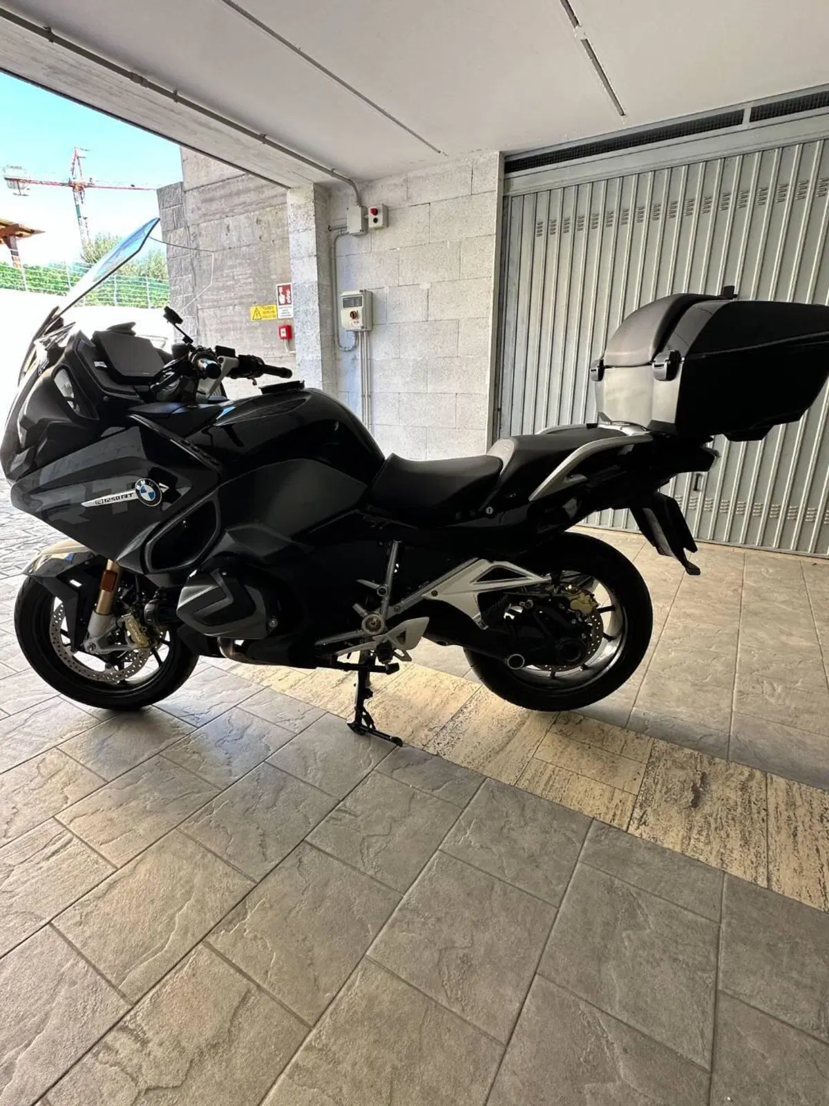 Bmw R 1250 RT (2021 - 25) (2)