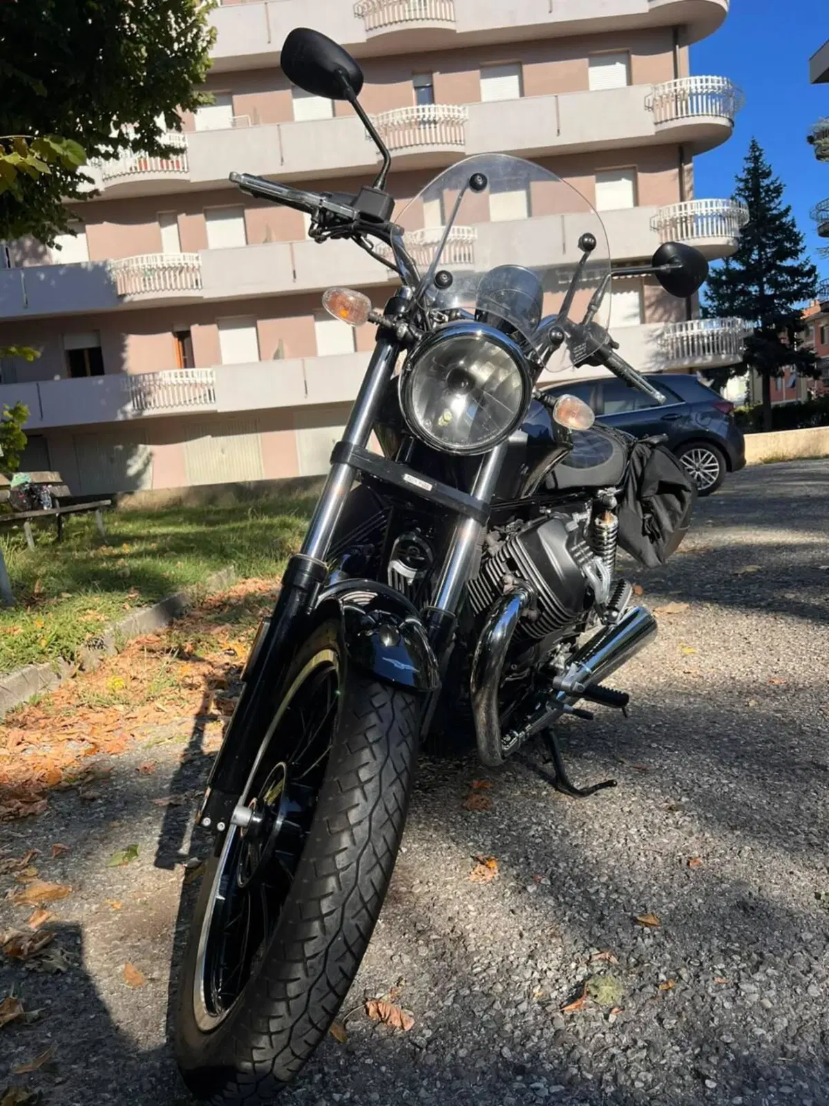 Moto Guzzi V9 Roamer (2018 - 20) (5)