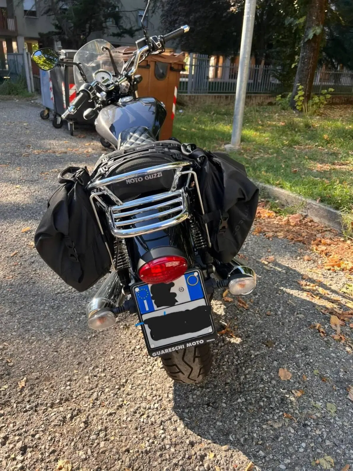 Moto Guzzi V9 Roamer (2018 - 20) (7)