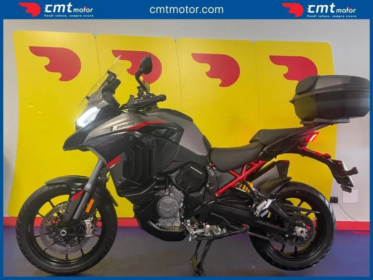 Ducati Multistrada V4 S Grand Tour (2024) (6)
