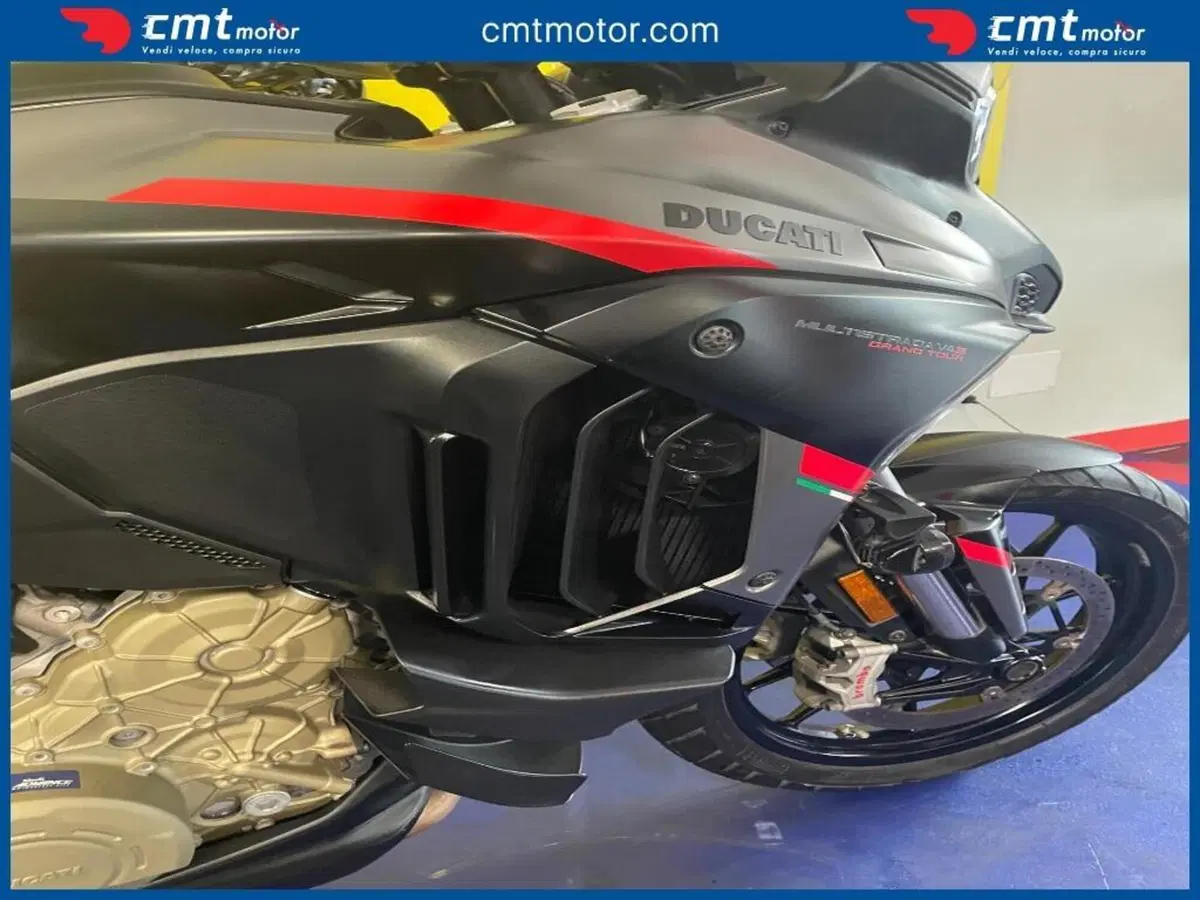 Ducati Multistrada V4 S Grand Tour (2024) (8)
