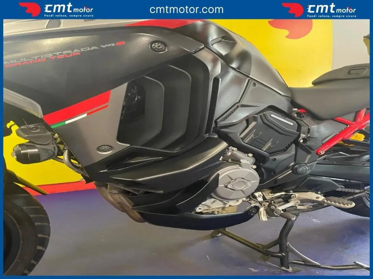 Ducati Multistrada V4 S Grand Tour (2024) (11)