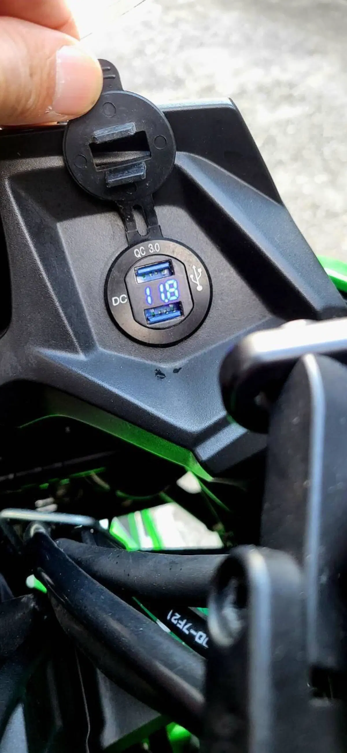 Kawasaki Versys 650 Tourer Plus (2017 - 20) (11)