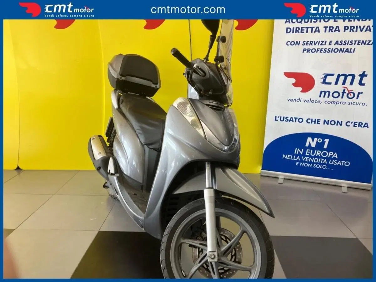 Honda SH 300 i (2006 - 10) (2)