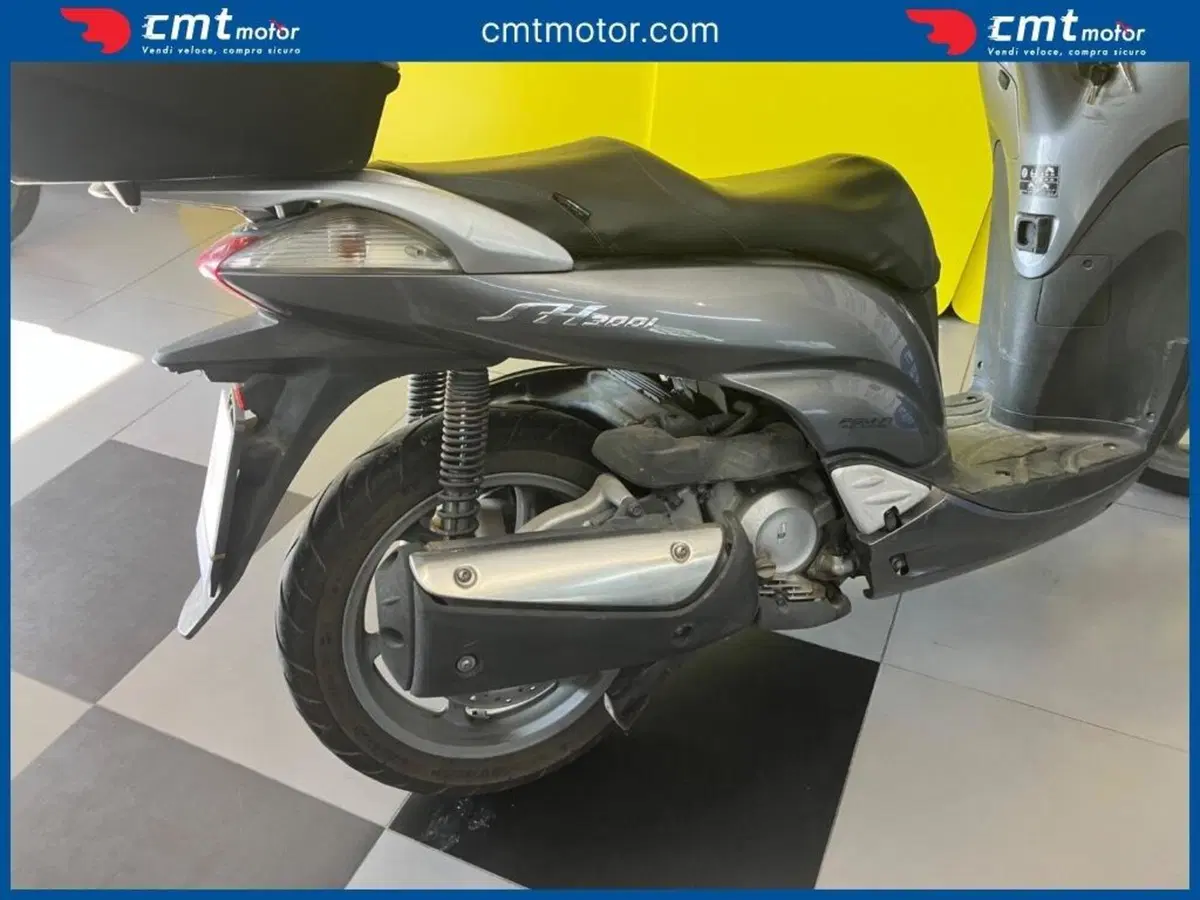 Honda SH 300 i (2006 - 10) (8)