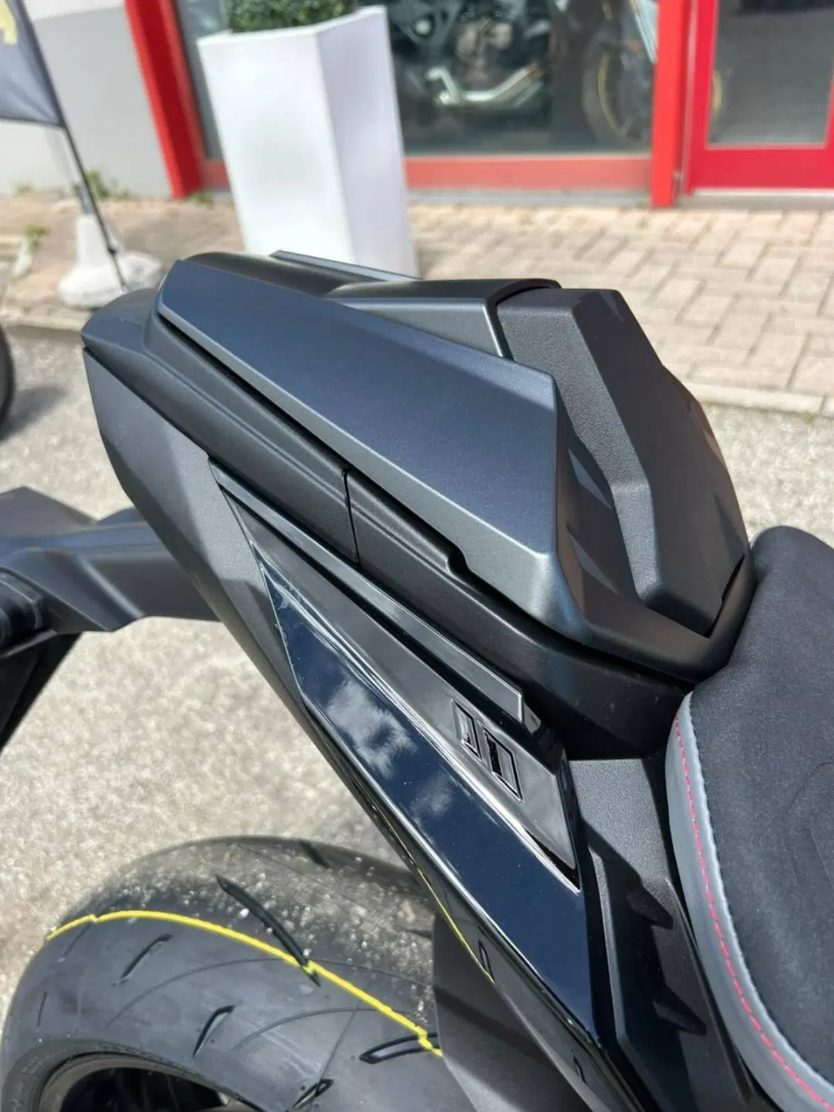 Suzuki GSX-S1000 EVO (2025 - 26) (3)