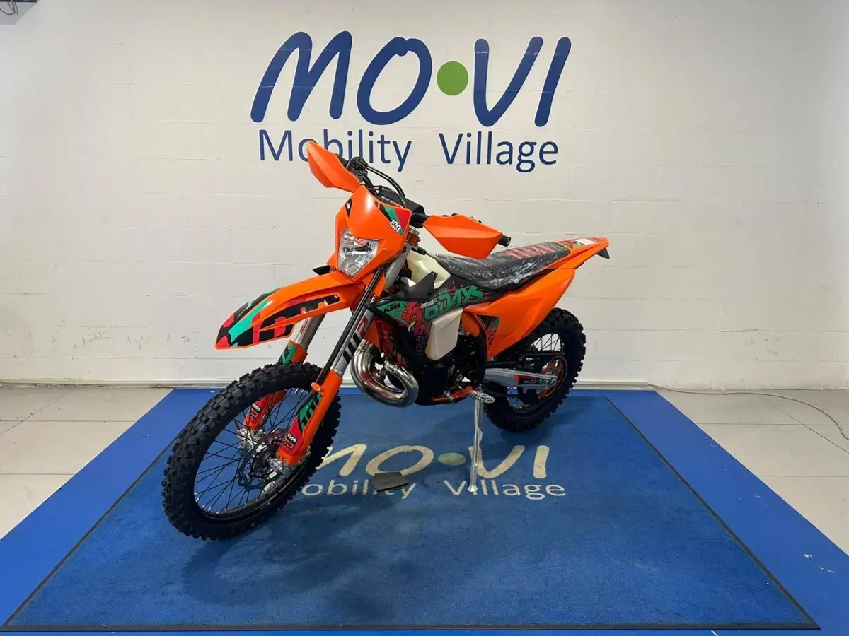 KTM 300 EXC 6Days (2027) (6)