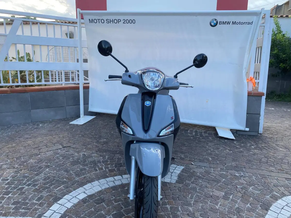 Piaggio Liberty 50 S RST (2025 - 26) (4)