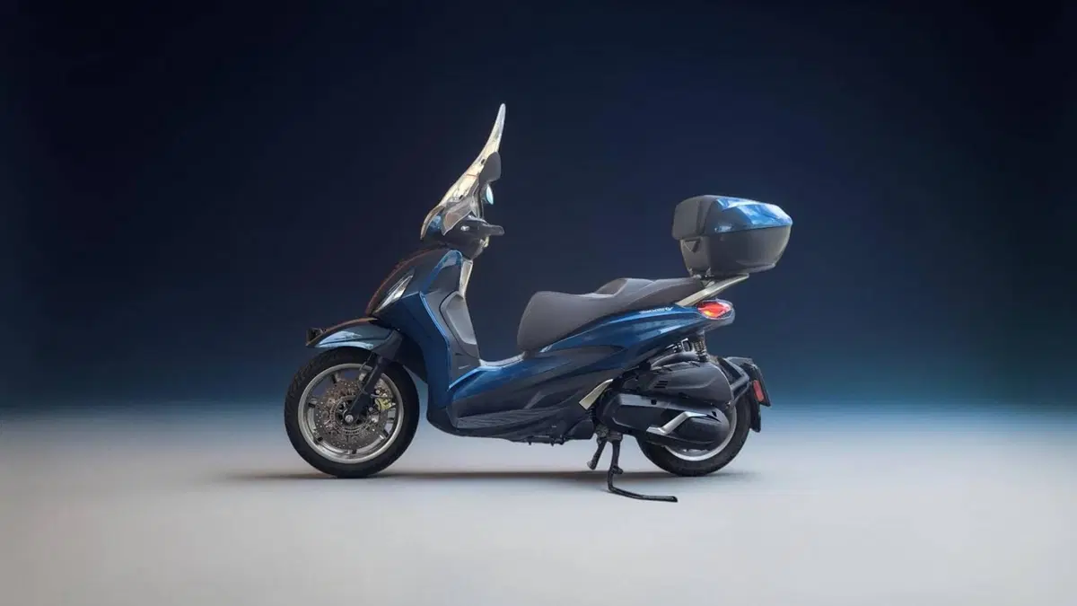 Piaggio Beverly 400 (2025 - 26) (2)