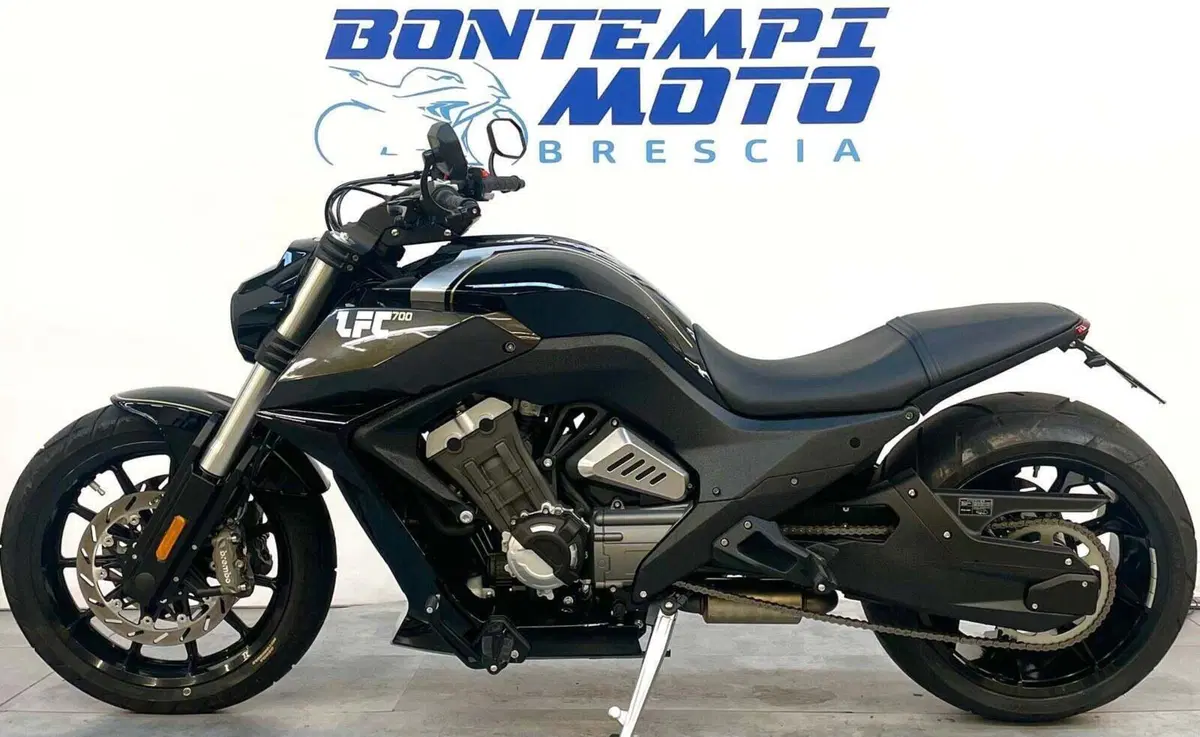 Benda Motorcycles LFC 700 Pro (2026) (2)