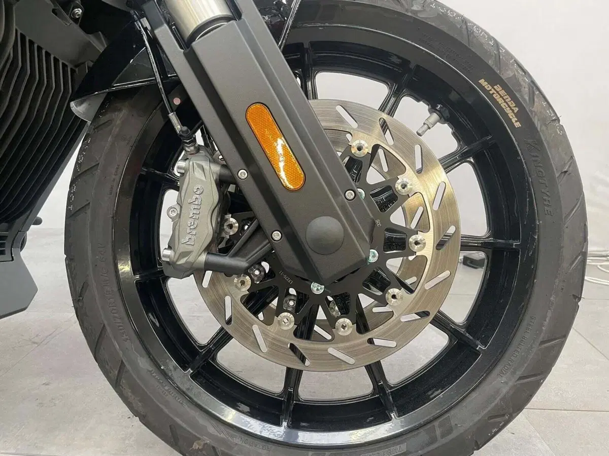 Benda Motorcycles LFC 700 Pro (2026) (9)