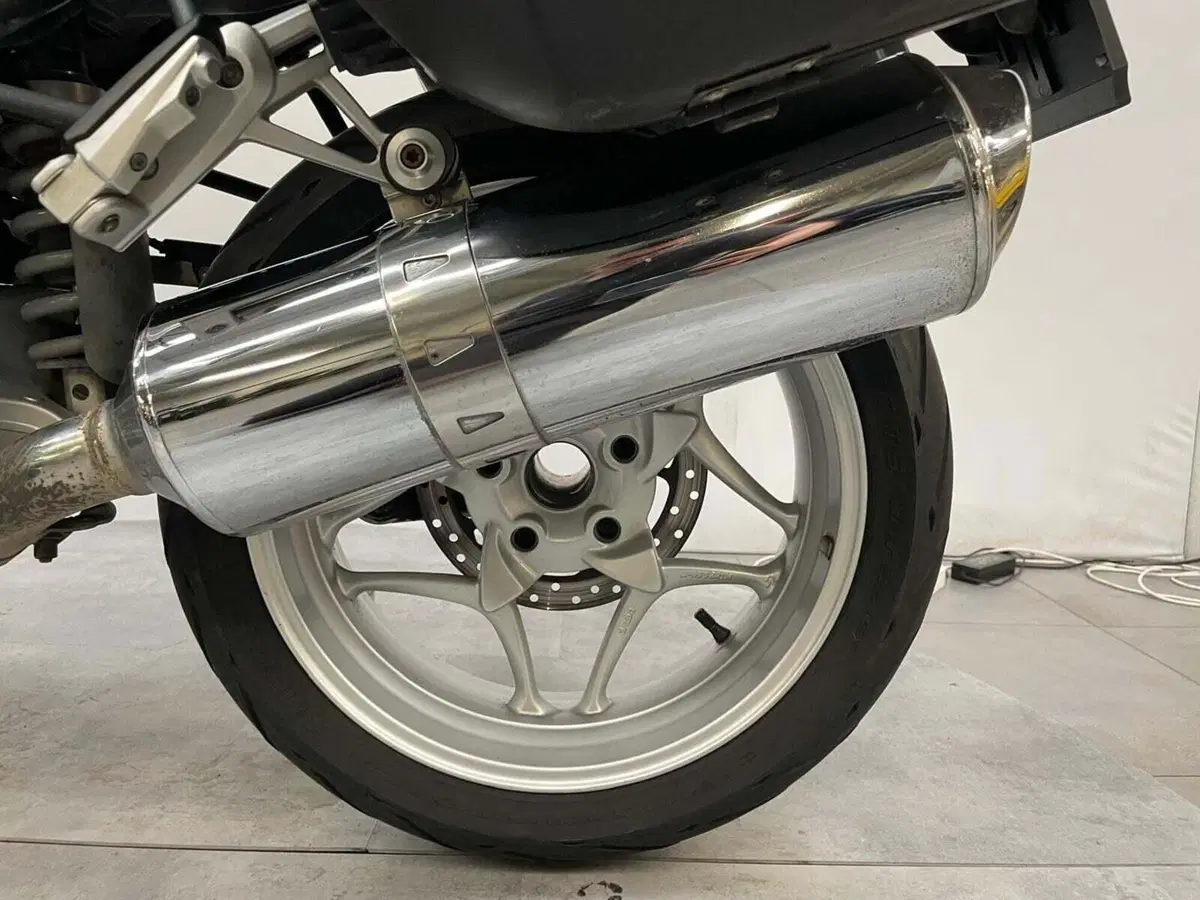 Bmw R 1200 R (2006 - 11) (4)