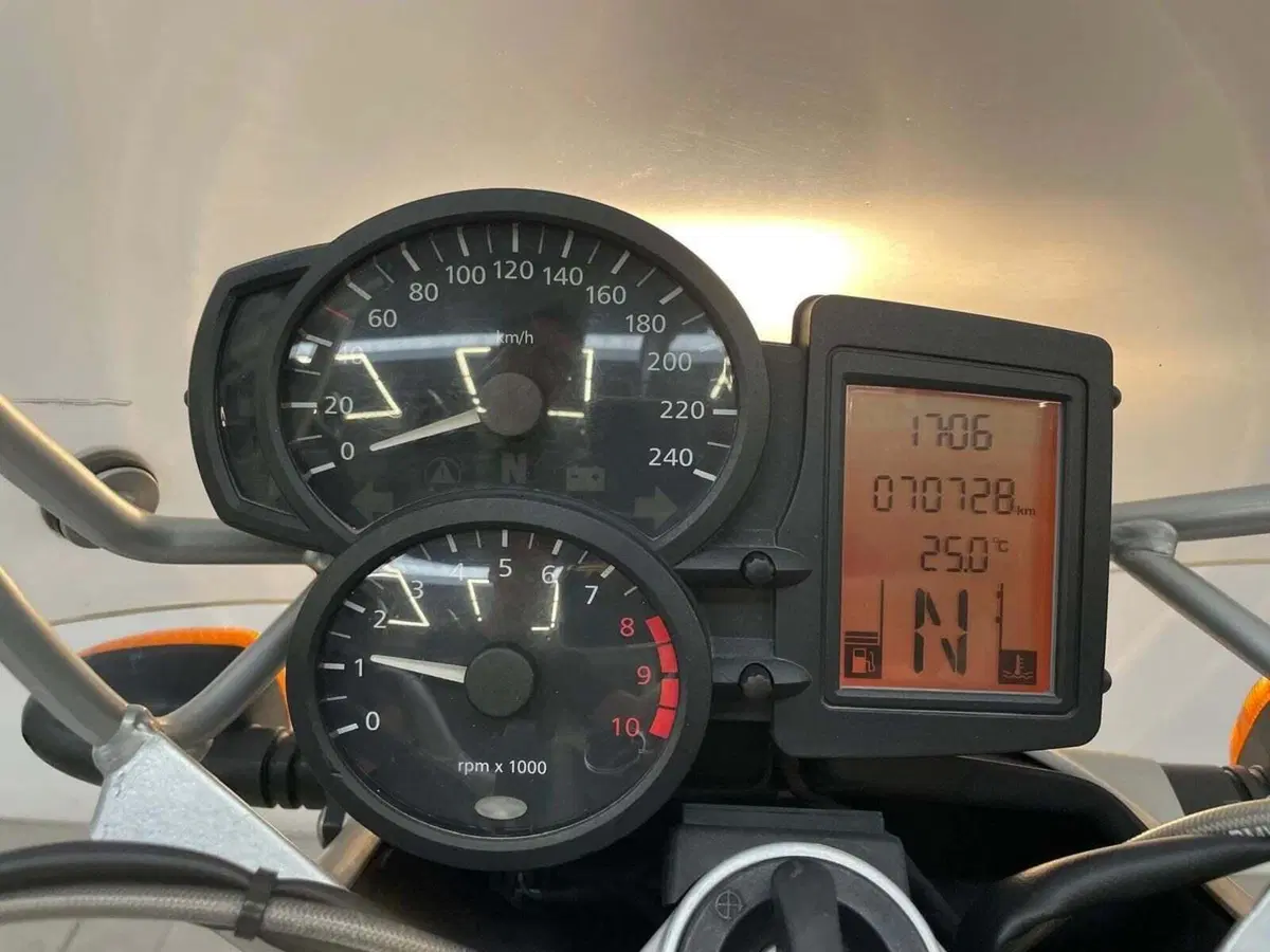 Bmw R 1200 R (2006 - 11) (7)