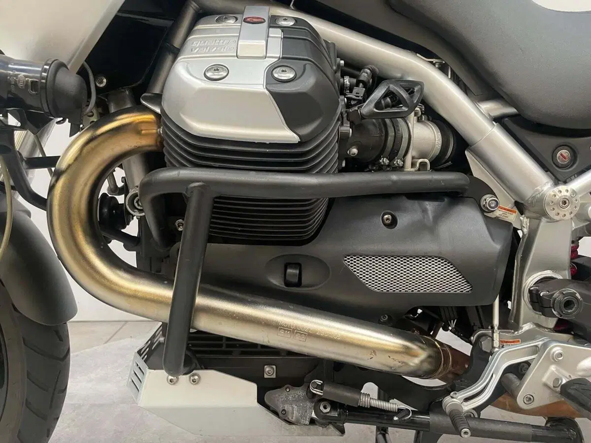 Moto Guzzi Stelvio 1200 4V (2008 - 10) (3)