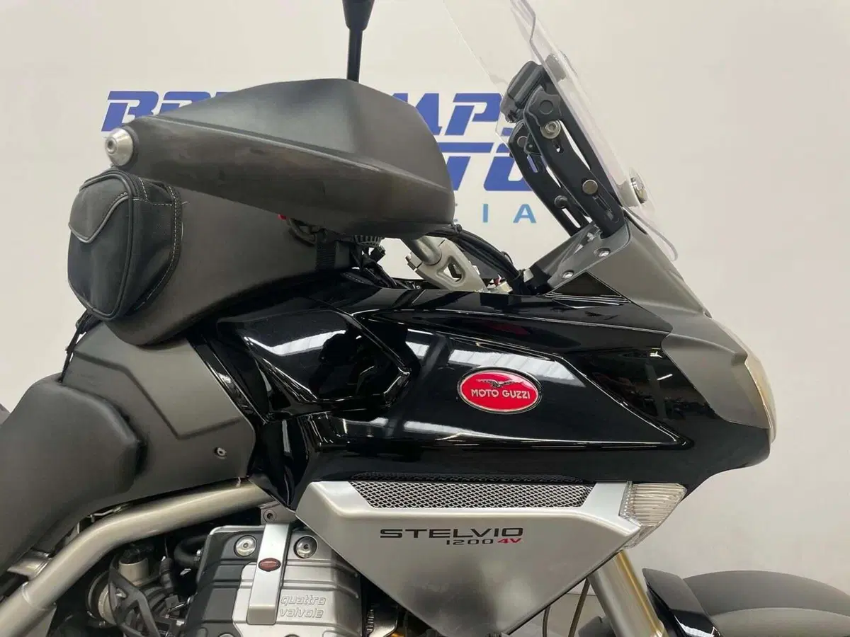 Moto Guzzi Stelvio 1200 4V (2008 - 10) (16)