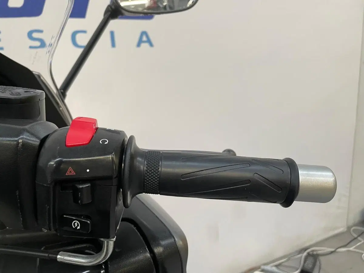 Yamaha T-Max 500 (2008 - 12) (9)
