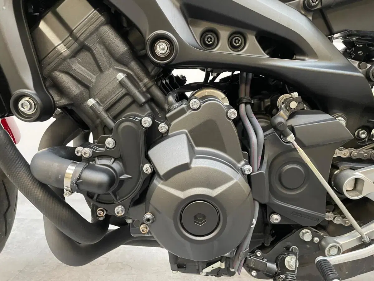 Yamaha XSR 900 ABS (2016 - 20) (5)