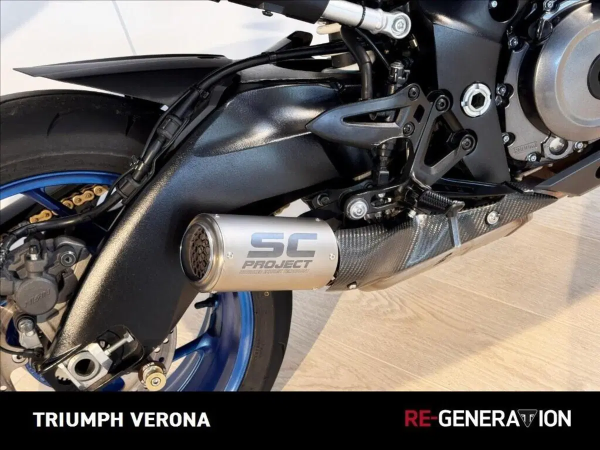 Suzuki GSX-S1000 (2021 - 25) (2)