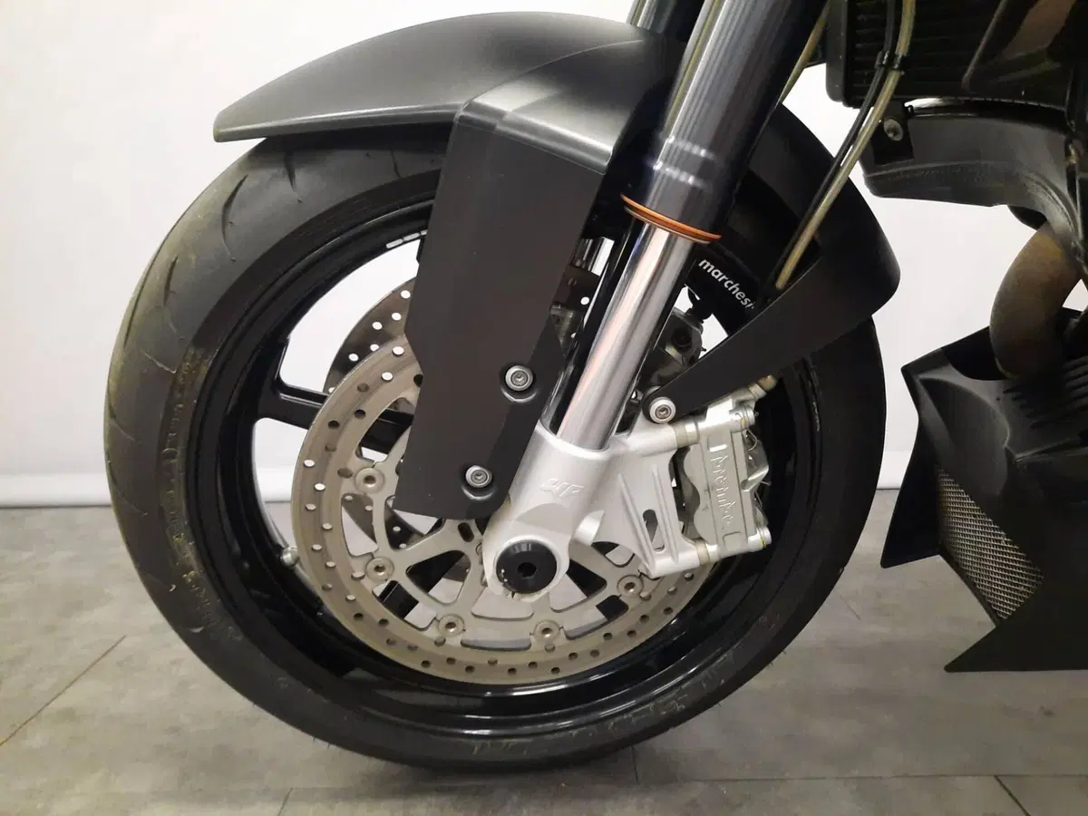 KTM 990 Super Duke (2007 - 11) (16)