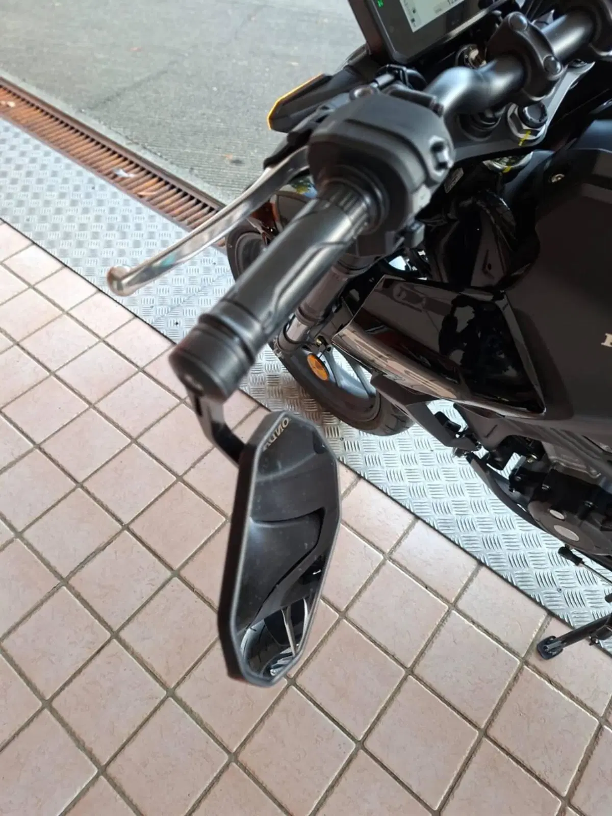 Honda CB 125 F (2026) (6)