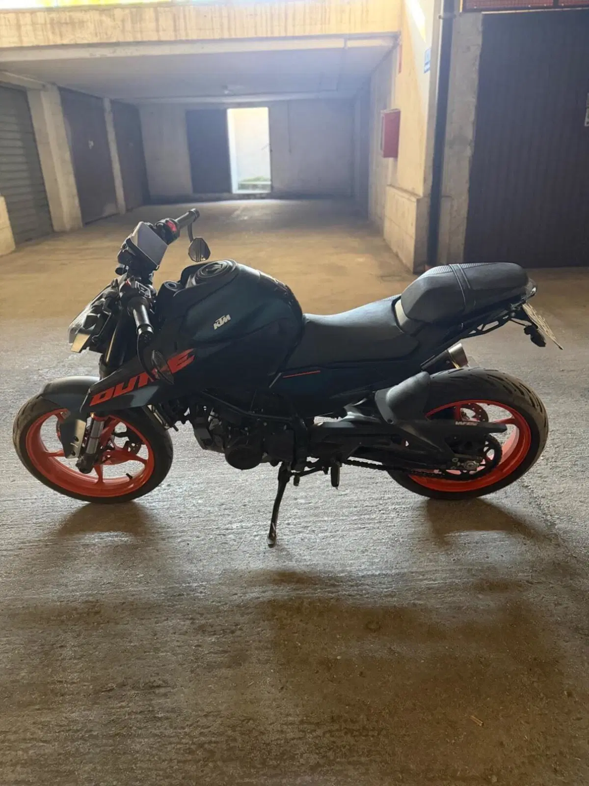 KTM 125 Duke (2024 - 25) (2)