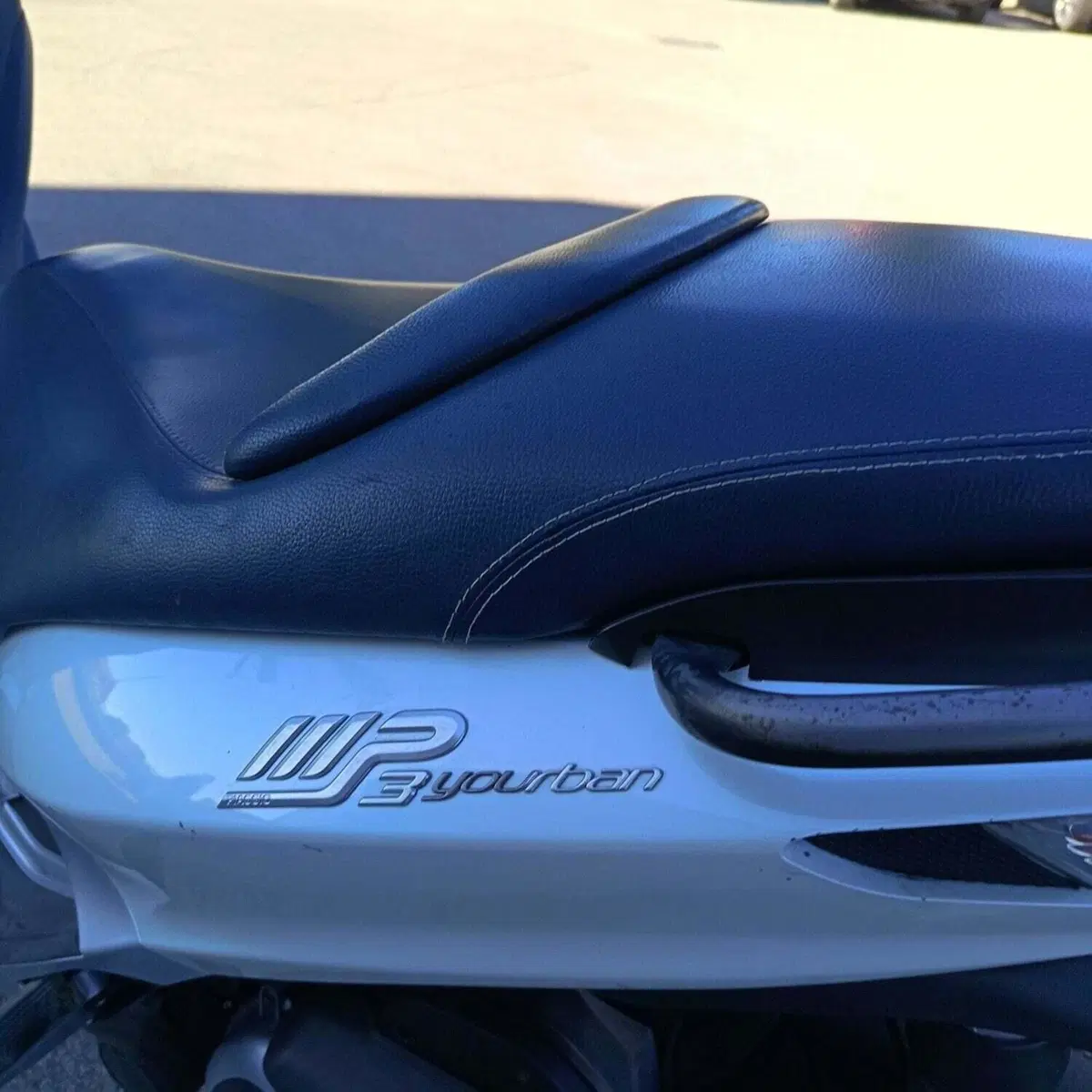 Piaggio Mp3 300 ie Yourban LT (2011 - 16) (8)