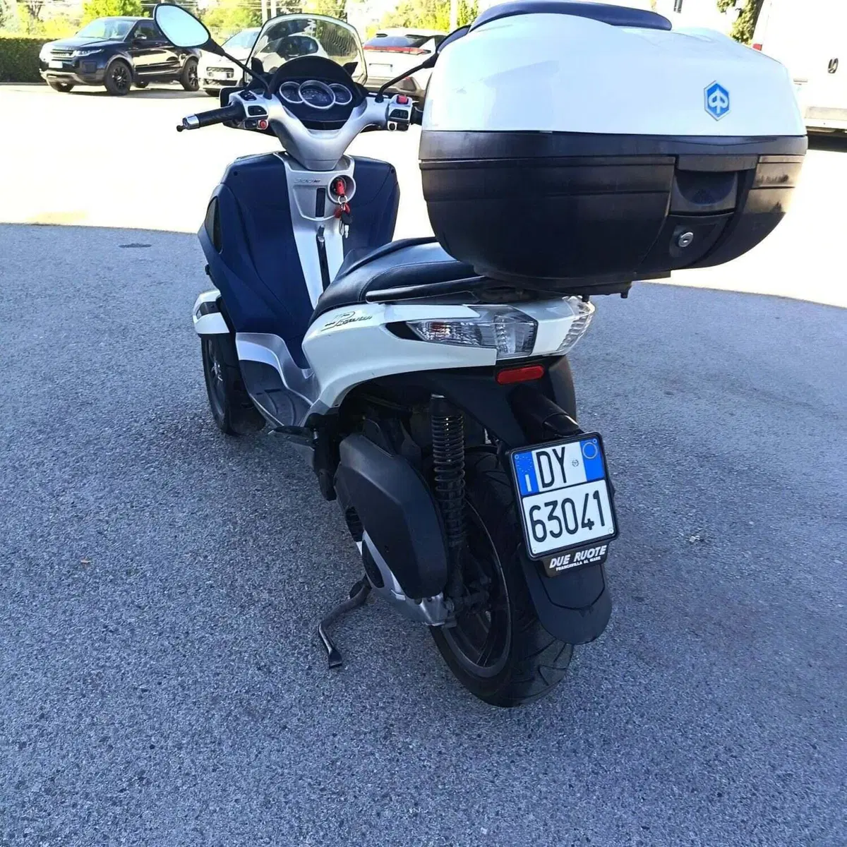 Piaggio Mp3 300 ie Yourban LT (2011 - 16) (12)