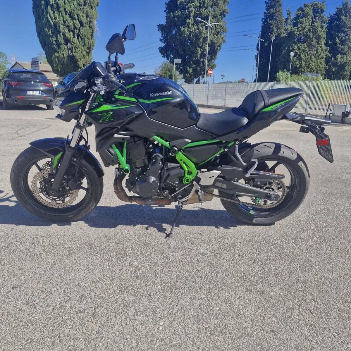 Kawasaki Z 650 (2025 - 26) (5)