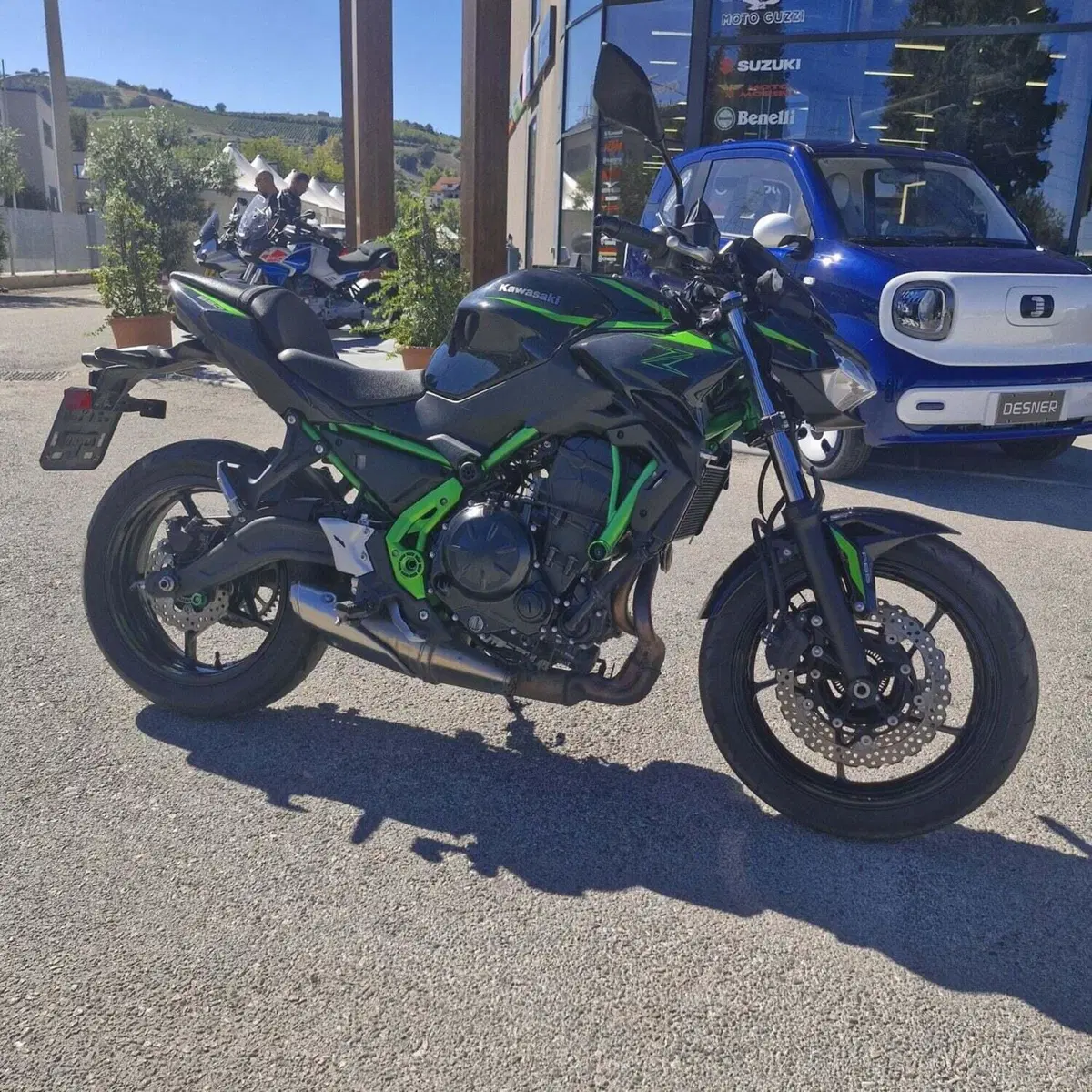 Kawasaki Z 650 (2025 - 26) (8)