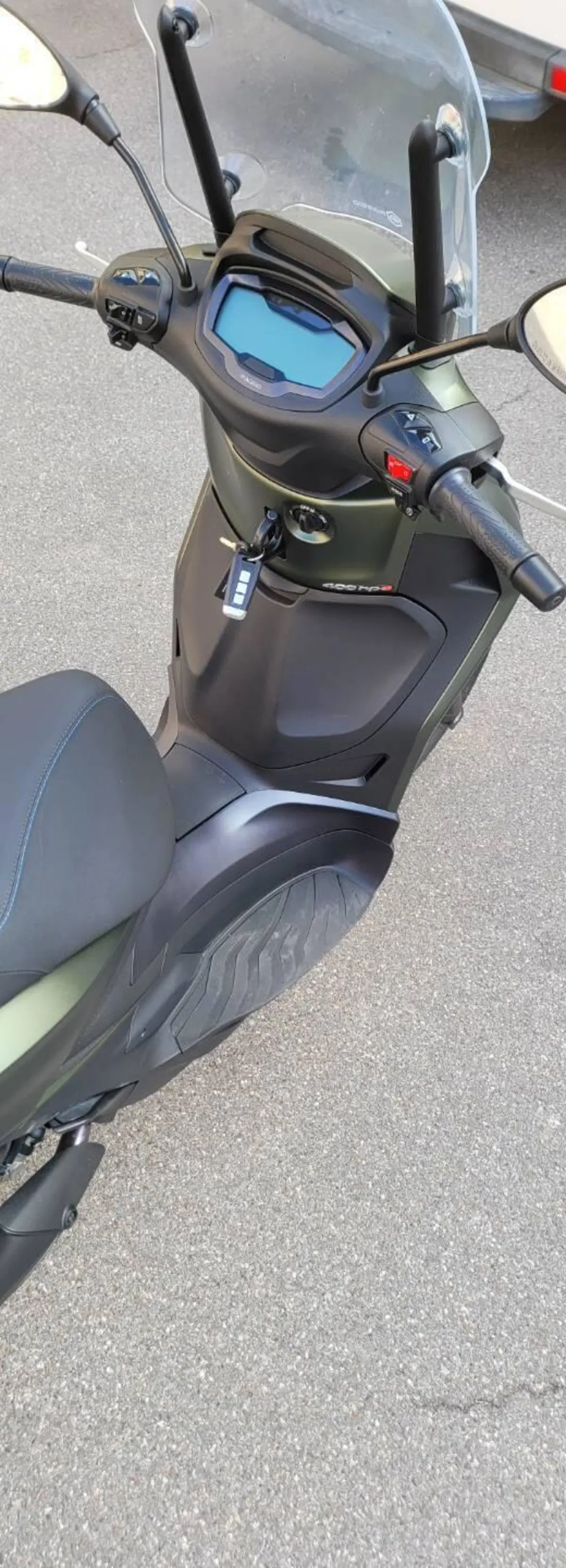 Piaggio Beverly 400 S (2025 - 26) (6)