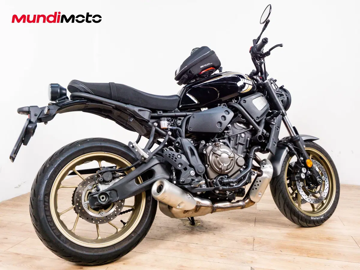 Yamaha XSR 700 (2021) (3)