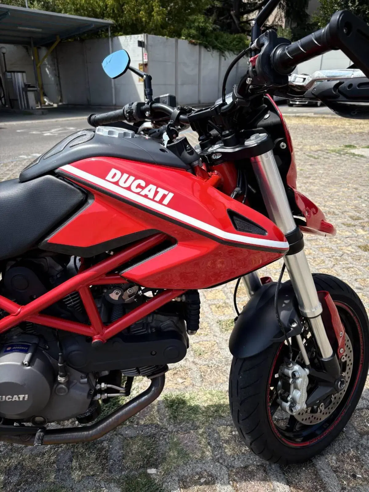 Ducati Hypermotard 796 (2012) (7)
