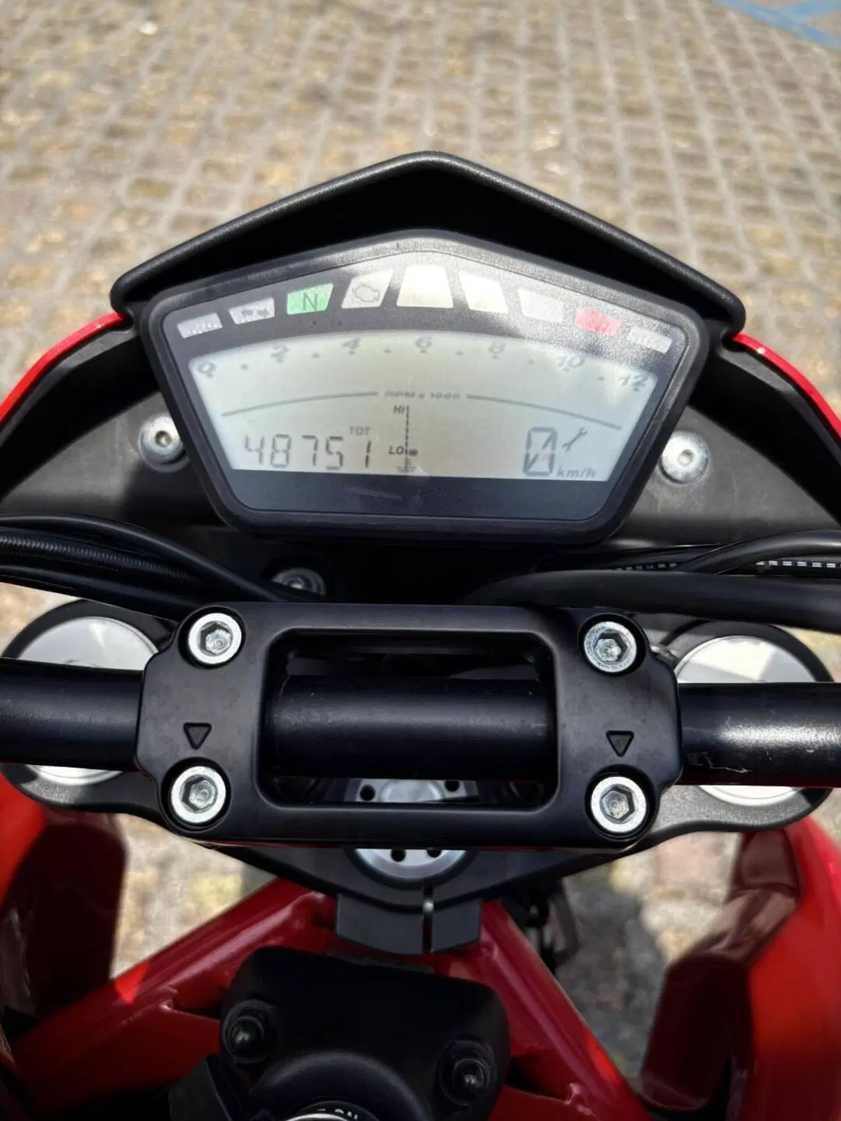 Ducati Hypermotard 796 (2012) (10)