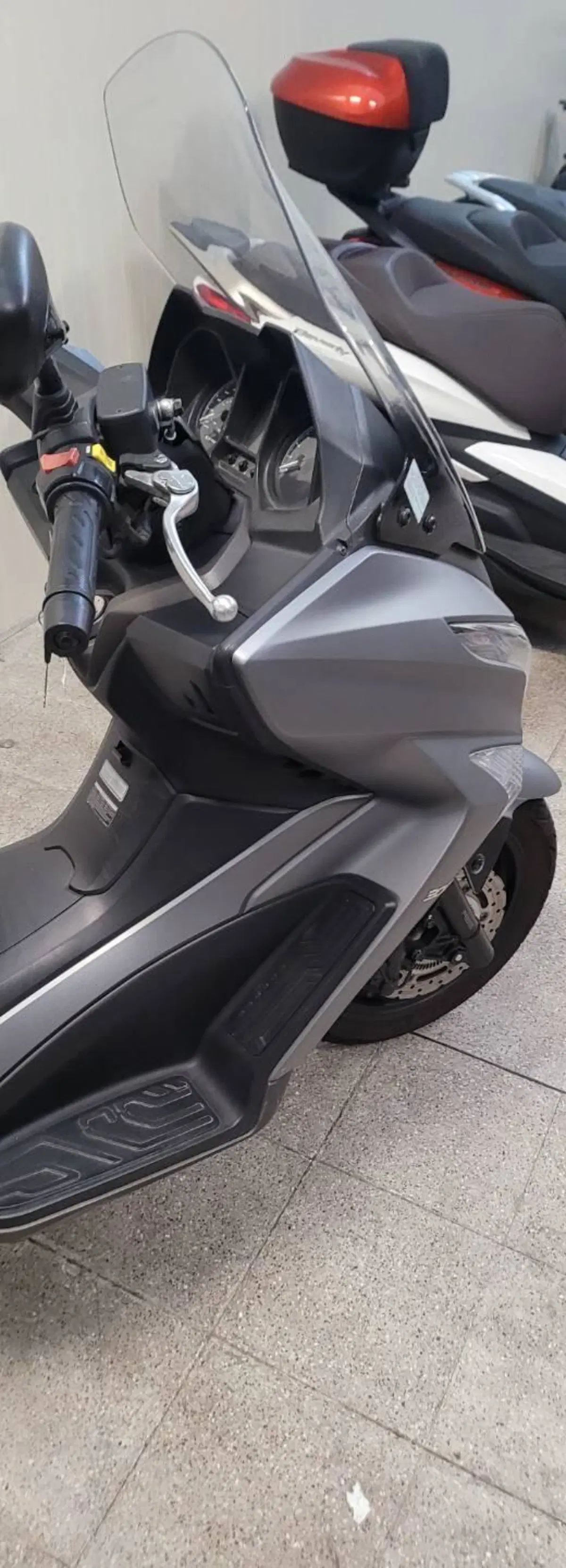 Kymco X-Town 300i ABS (2016 - 20) (3)